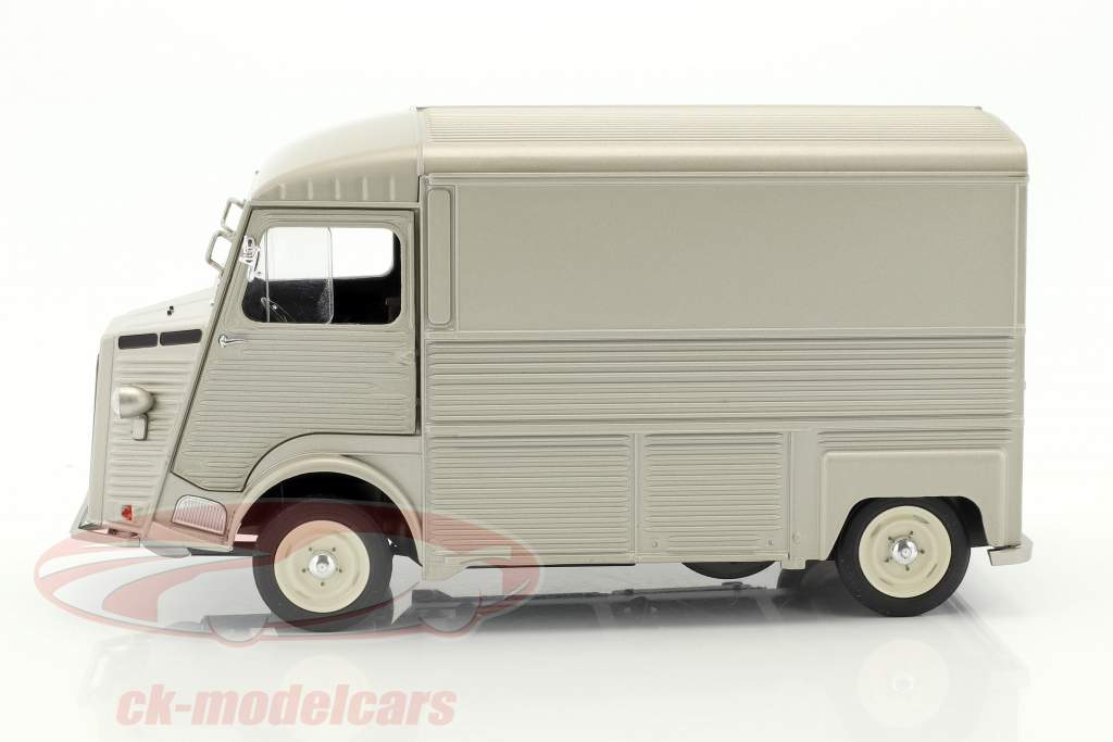 Citroen Type HY Ano de construção 1969 cinza prateado 1:18 Solido