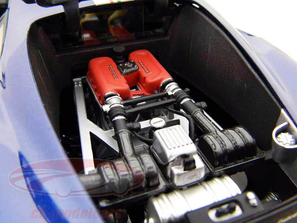 Ferrari 360 Challenge Stradale con strisce blu / blu 1:18 HW Elite
