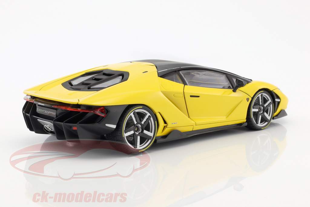 Lamborghini Centenario Bouwjaar 2016 geel 1:18 Maisto
