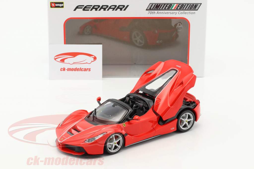 Ferrari LaFerrari Aperta 70th Anniversary Collection red 1:24 Bburago