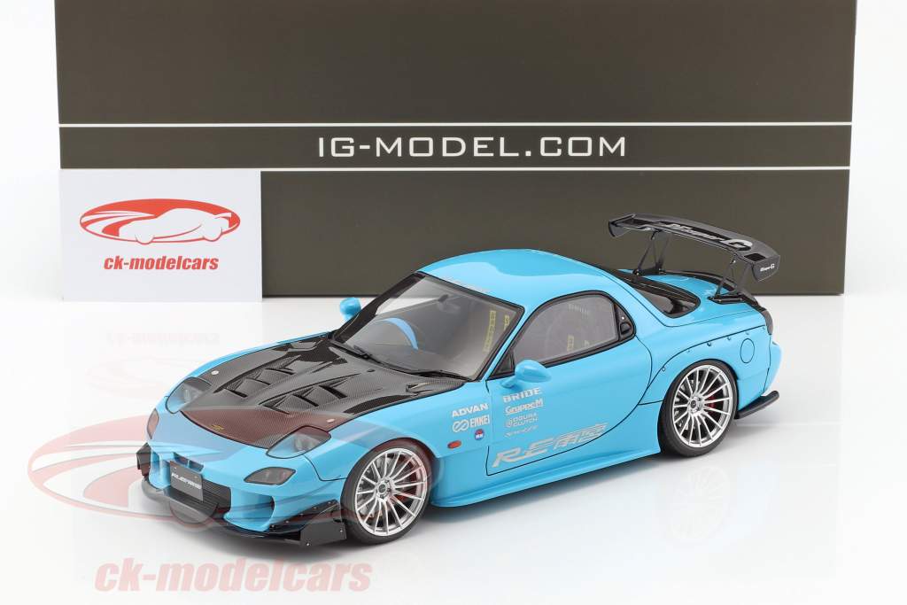 Ignition Model 1:18 Mazda RX-7 (FD3S) RE Amemiya ライト