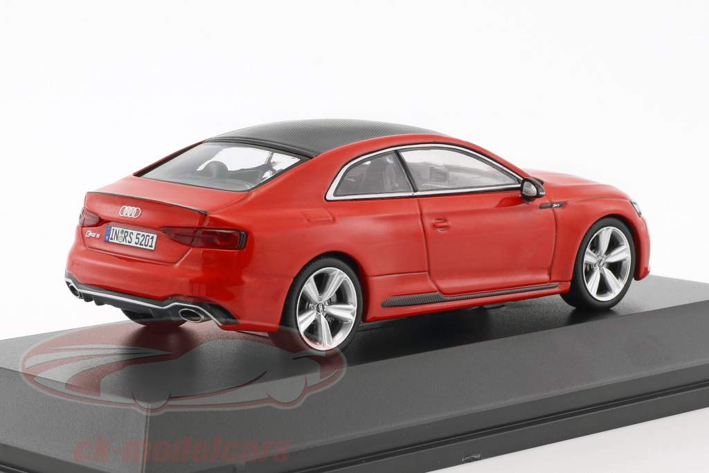 Audi RS 5 クーペ ミサノ 赤 1:43 Spark