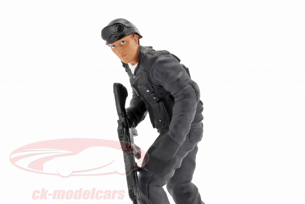 Swat Team rifleman figure 1:18 American Diorama