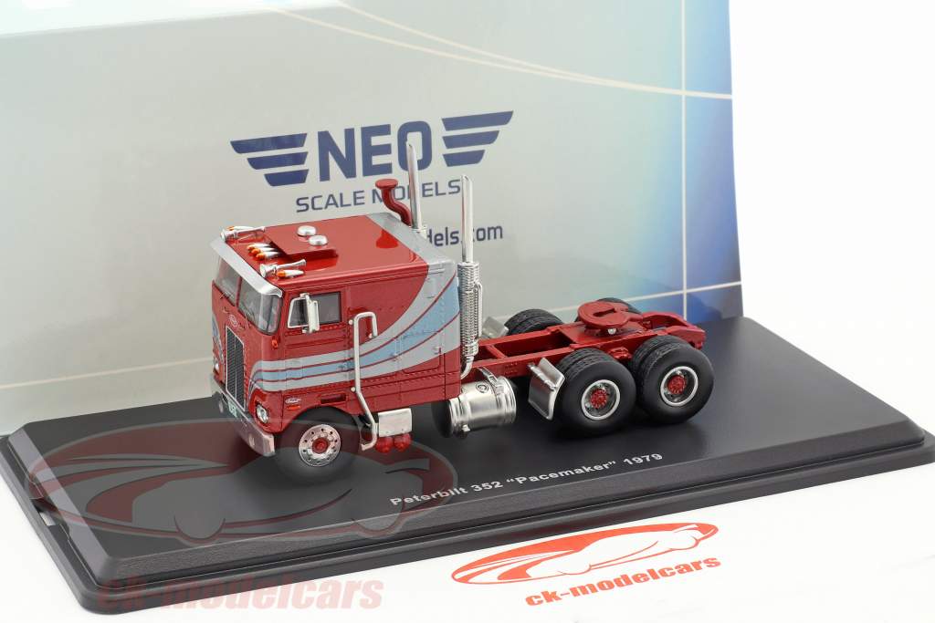 ミニカー 1/18 Peterbilt 352 Pacemaker 1977-1979 1/18 Road Kings 1977-1979 Peterbilt 352 Pacemaker SZM (Red