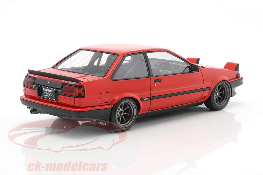 カー模型ラジコン　トヨタ　スプリンター　トレノ　GT APEX AE86 レッド イグニッションモデル 1/18 トヨタ スプリンター トレノ 3ドア