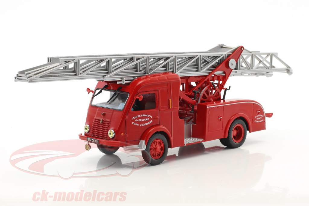 Renault Galion 2T5 Ville d'Auxerre brandweer met ladder Bouwjaar 1960 rood 1:43 Atlas