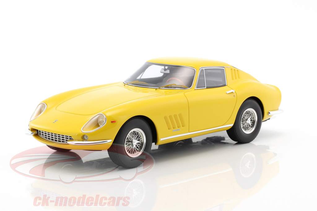Ferrari 275 GTB gele 1:18 CMR