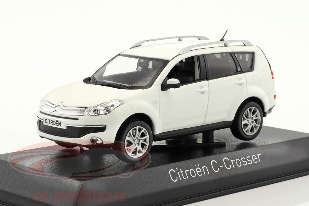 Citroen C-Crosser Bouwjaar 2007 wit 1:43 Norev