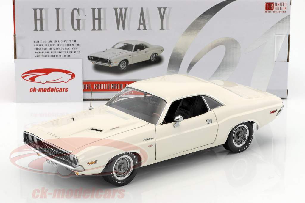 Dodge Challenger R/T Bouwjaar 1970 wit 1:18 Greenlight