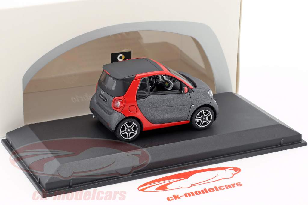 Smart fortwo Cabriolet (A453) rot / grau 1:43 Norev