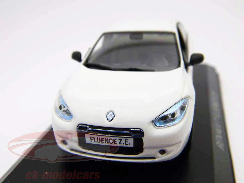 Renault Fluence ZE Eletrique 2011 white 1:43 Norev