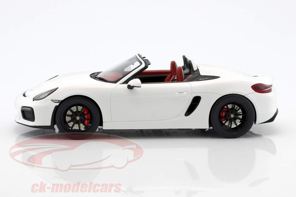 Porsche Boxster Spyder año de construcción 2016 blanco 1:18 Spark