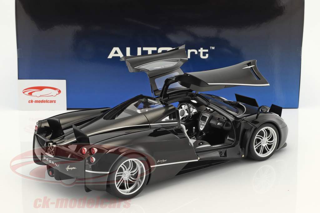 Pagani Huayra ano de construção 2011 lustroso preto com prata listras 1:12 AUTOart