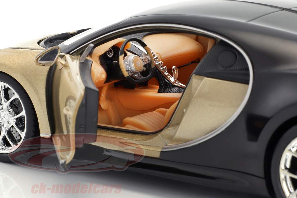 Bugatti Chiron año de construcción 2017 oro / negro 1:24 Welly