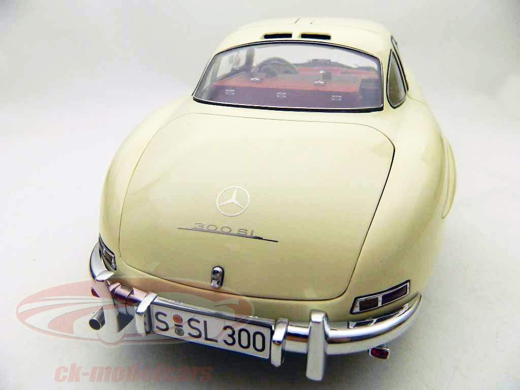 楽ギフ_のし宛書】 Premium ClassiXXs 12060 メルセデス L911