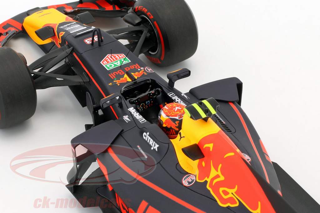 Max Verstappen Red Bull RB13 #33 Australia GP formula 1 2017 1:18 Minichamps