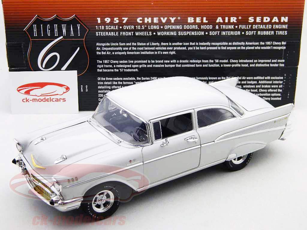 Highway 61 Collectibles 1:18 Chevrolet Bel Air Sedan Bj