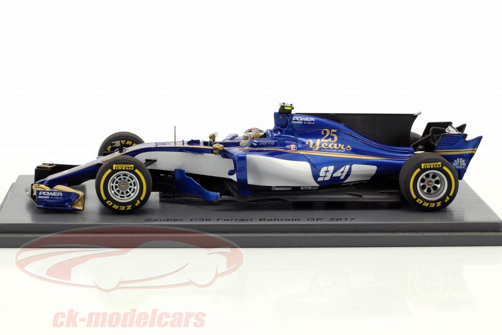 Pascal Wehrlein Sauber C36 #94 Bahrain GP formula 1 2017 1:43 Spark
