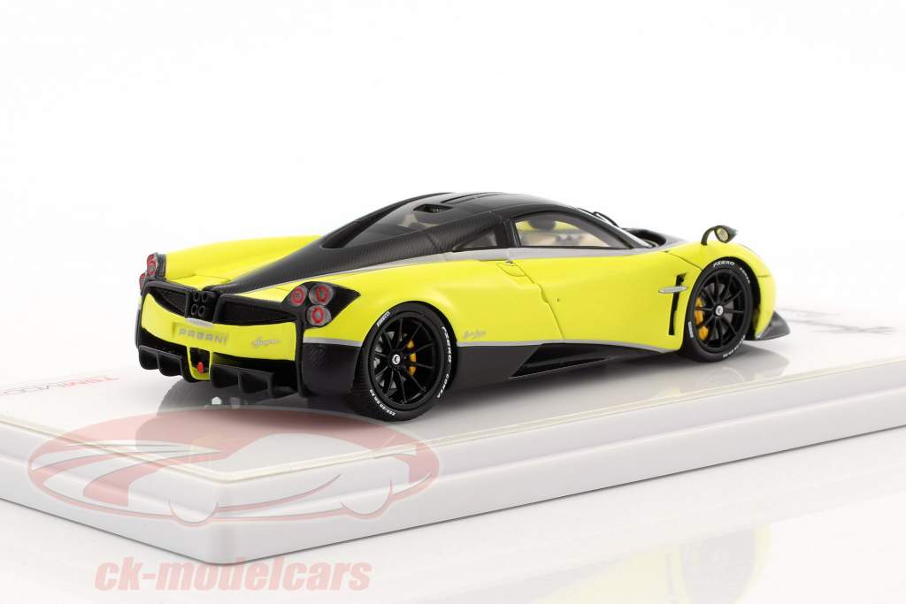 Pagani Huayra Pacchetto Tempesta Год постройки 2016 желтый 1:43 TrueScale