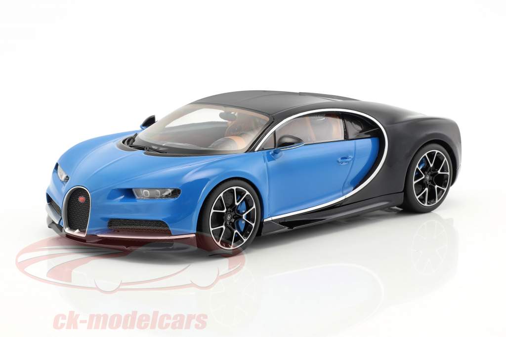 Bugatti Chiron Год постройки 2015 синий / черный 1:18 Kyosho