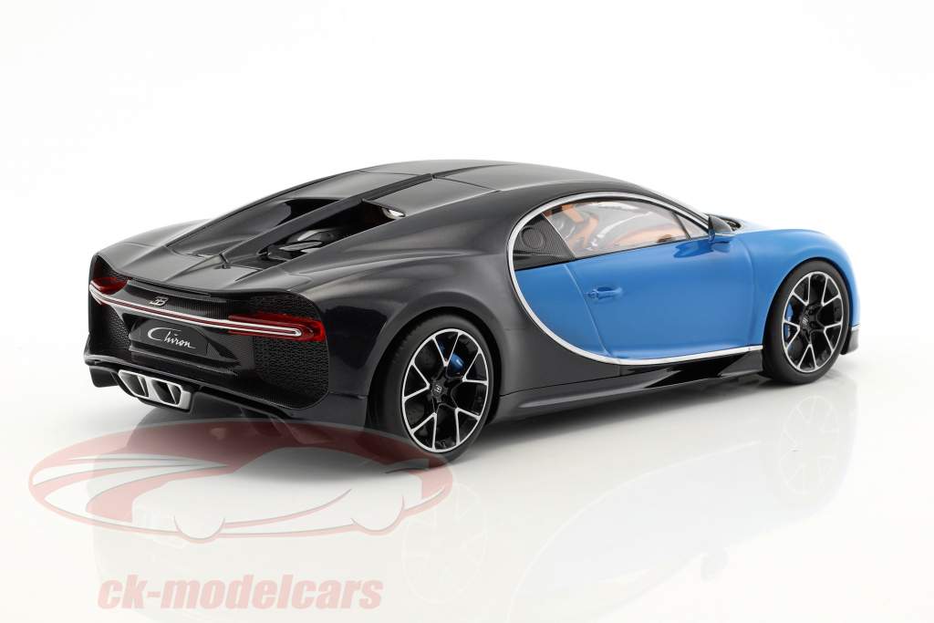 Bugatti Chiron année de construction 2015 bleu / noir 1:18 Kyosho