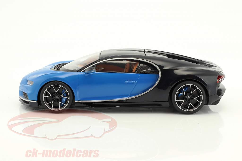 Bugatti Chiron année de construction 2015 bleu / noir 1:18 Kyosho