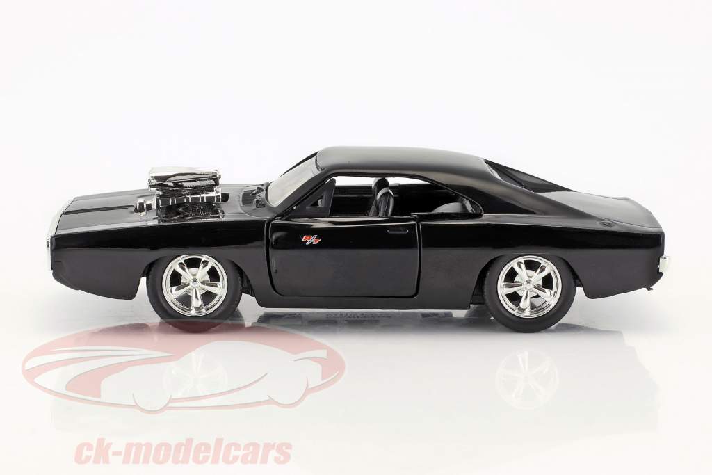 Dom's Dodge Charger R/T Fast and Furious Five 2011 sort 1:32 Jada Toys