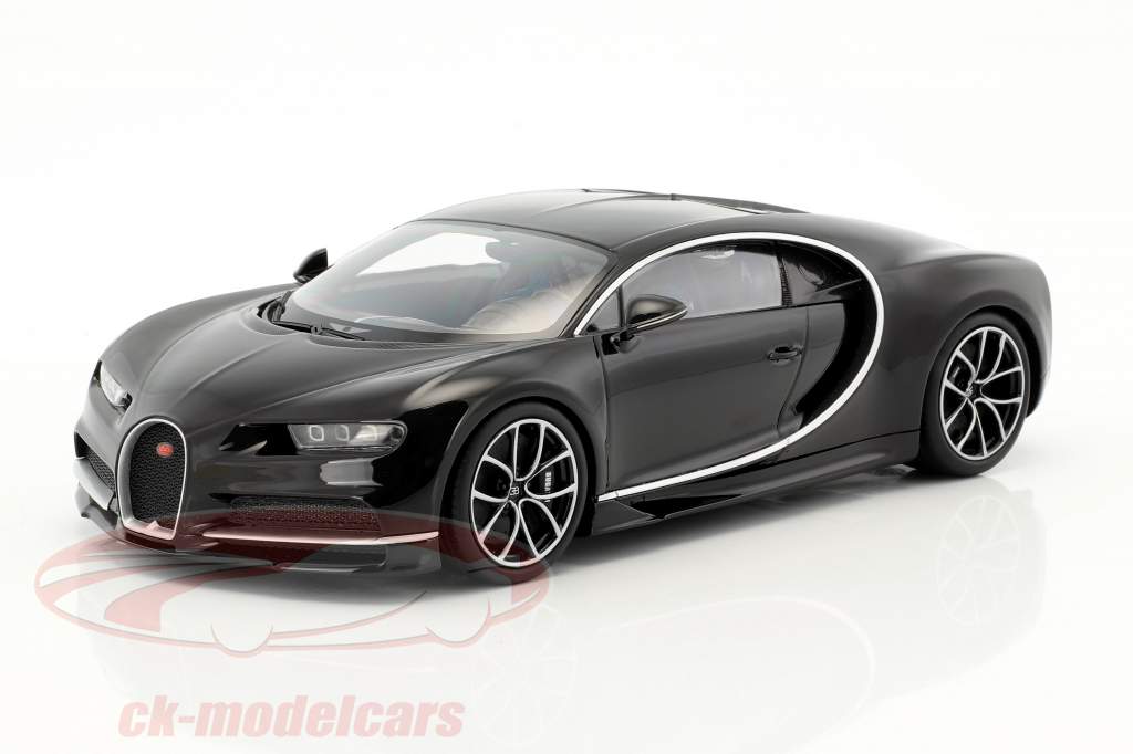 Bugatti Chiron nero 1:18 Kyosho