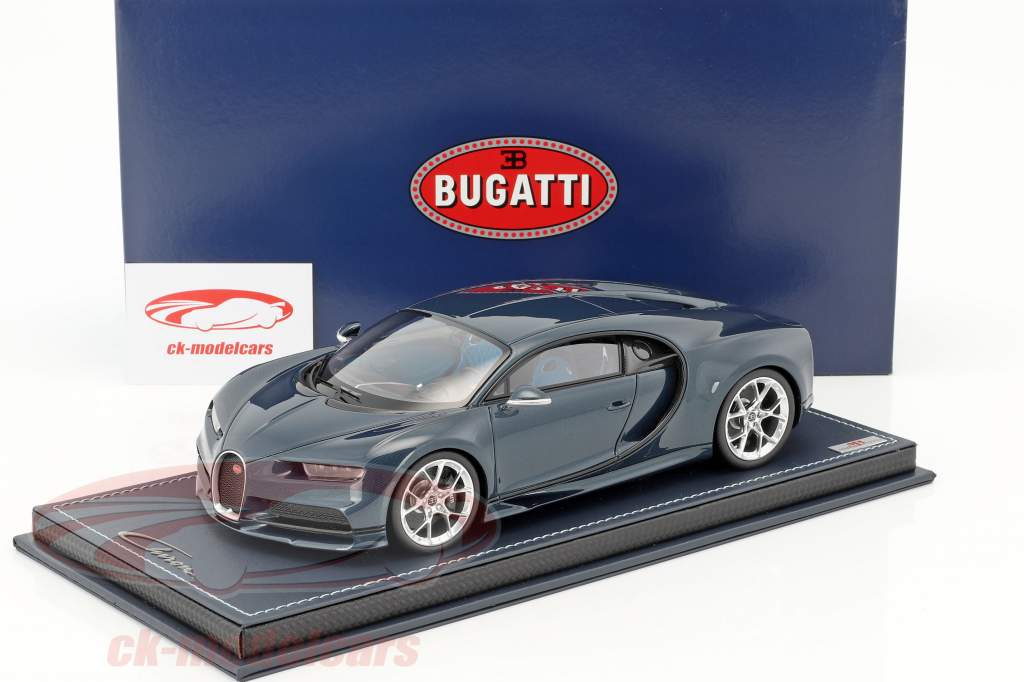 Bugatti Chiron bleu carboxylique avec vitrine 1:18 MR Models