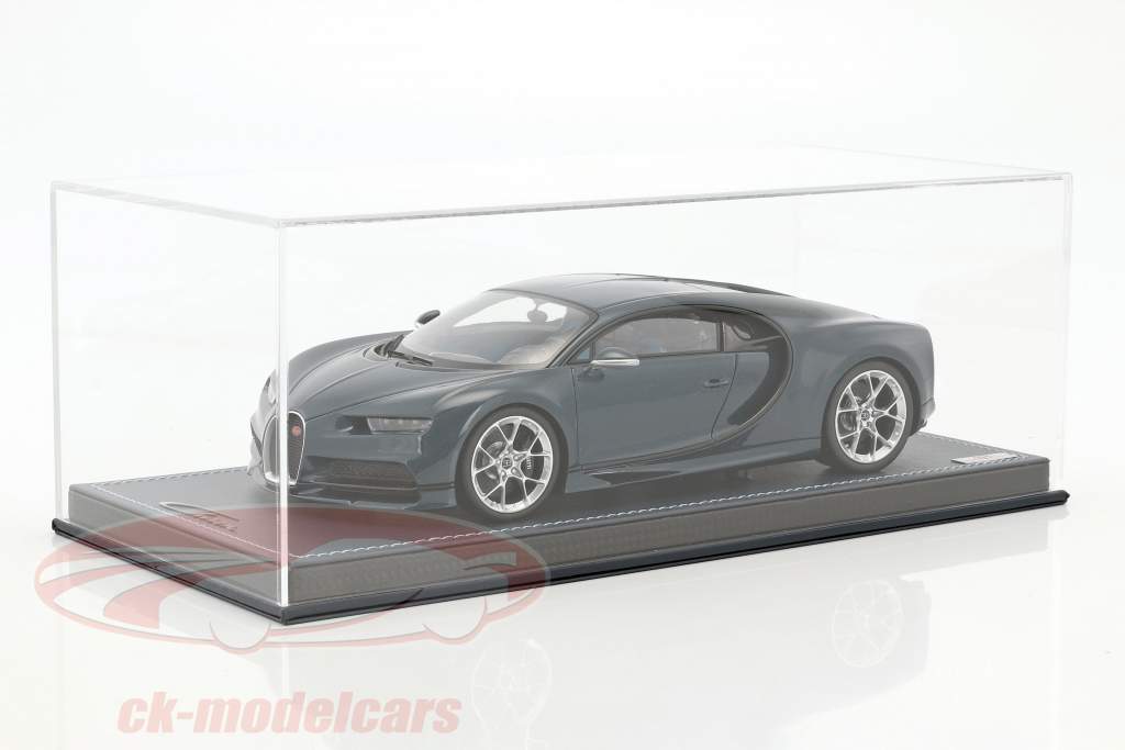 Bugatti Chiron синий карбоновой с витрина 1:18 MR Models