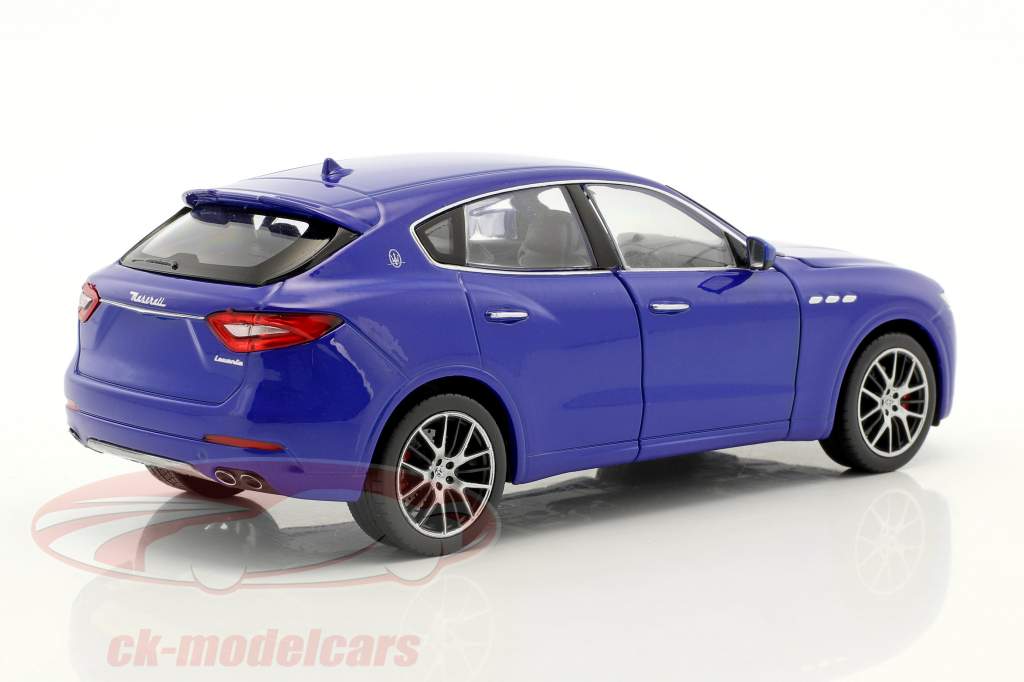 Maserati Levante año de construcción 2017 azul 1:24 Welly