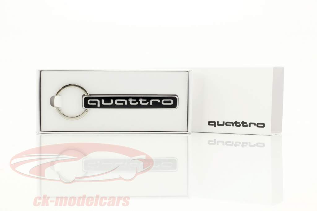 匙扣 Audi quattro 银 / 黑
