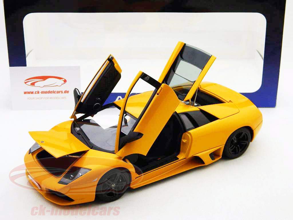 AUTOart 1:18 ランボルギーニ ムルシエラゴ LP640 年 2006