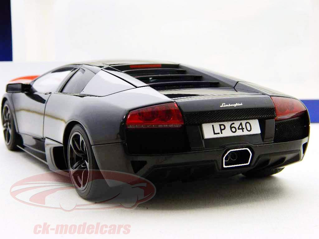 Lamborghini Murcielago LP640 2006 nero Aldebaran sort / sort 1:18 AUTOart