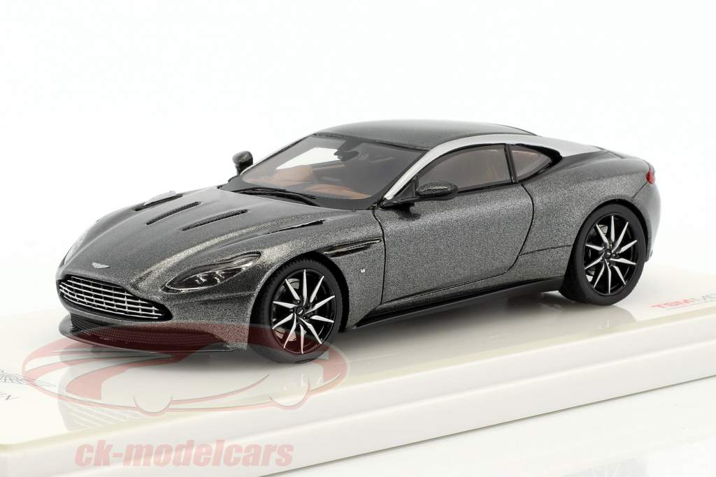 Aston Martin DB11 ano de construção 2017 magnético prata 1:43 TrueScale