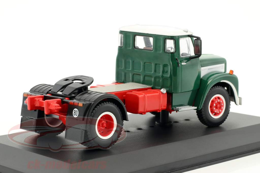 Scania 110 трактор Год постройки 1953 зеленый / белый 1:43 Ixo
