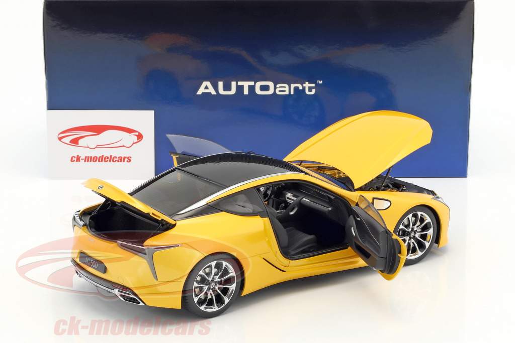 Lexus LC 500 黄 金属的 1:18 AUTOart