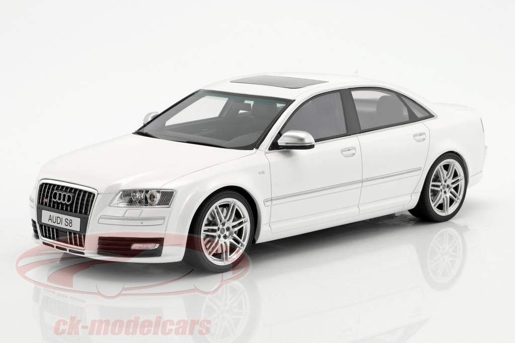 Audi S8 año de construcción 2008 D3 ibis blanco 1:18 OttOmobile
