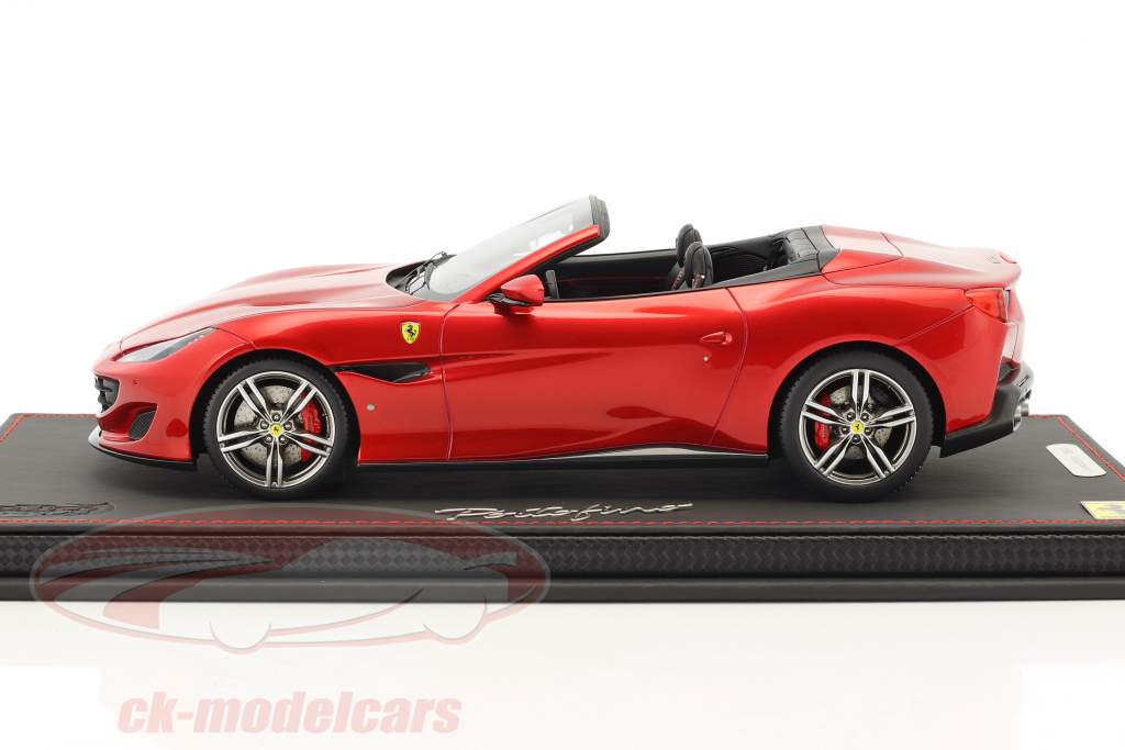 Ferrari Portofino Spider Version Rosso Fuoco 建造年份 2017 红 1:18 BBR