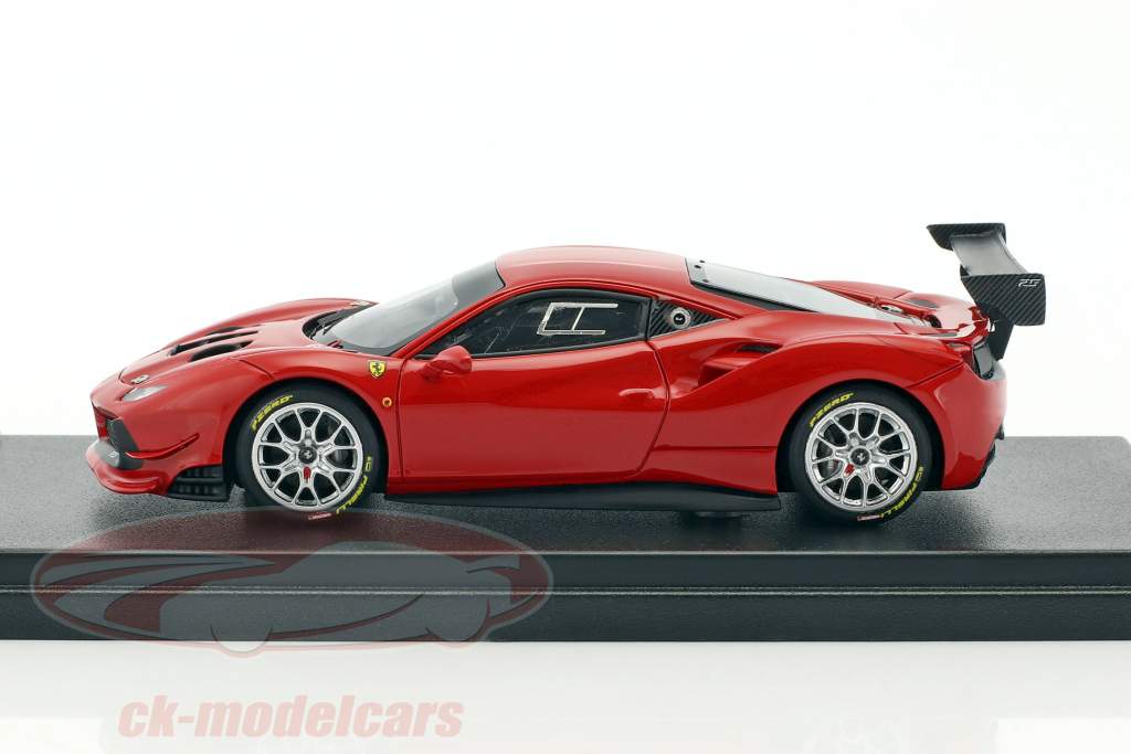 Ferrari 488 Challenge année de construction 2017 corsa rouge 1:43 LookSmart