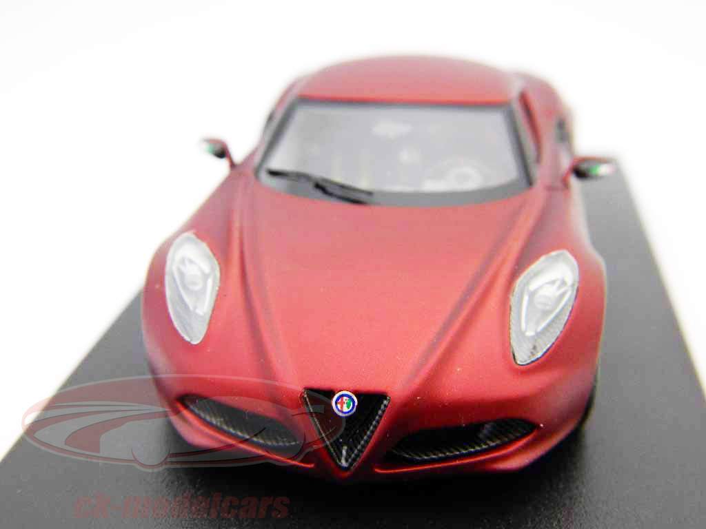 阿尔法罗密欧4C概念日内瓦车展2011亚光红色1:43 LookSmart的