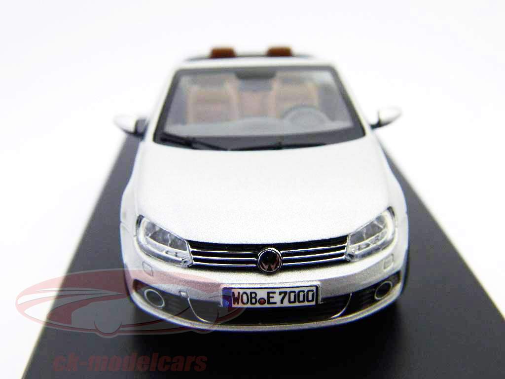 Volkswagen Eos 2011 reflexsilber metallic 1:43 Kyosho