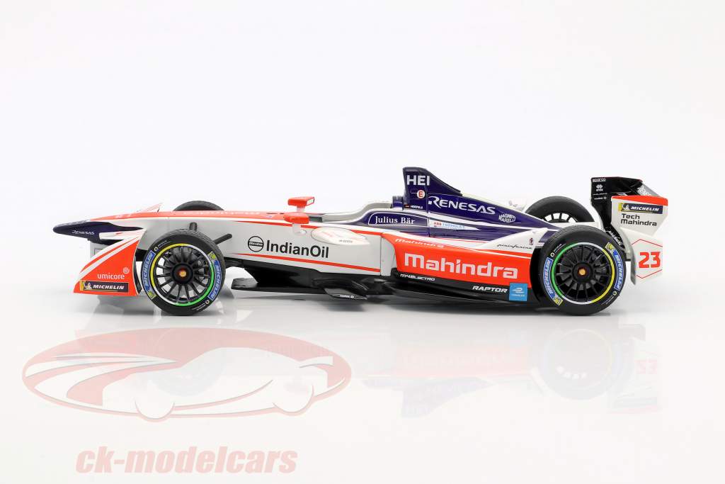 Nick Heidfeld Mahindra M4Electro #23 公式 E 2017/2018 1:18 Greenlight