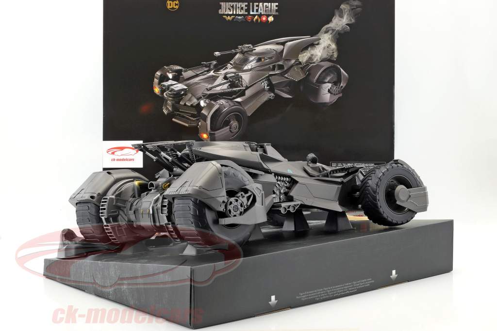 Batmobile RC-Car from the movie Justice League 2017 with Batman figure 1:10 Mattel