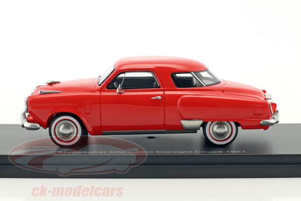 Studebaker Champion Starlight Coupe Opførselsår 1951 rød 1:43 BoS-Models