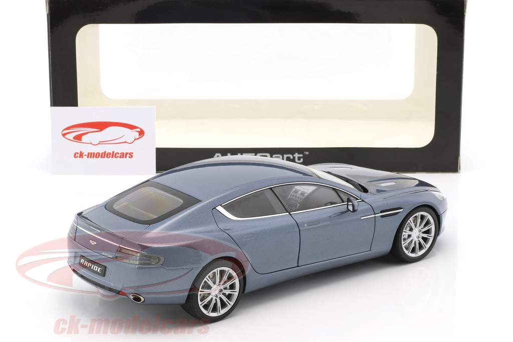 Aston Martin Rapide År 2010 Concours blå 1:18 AUTOart