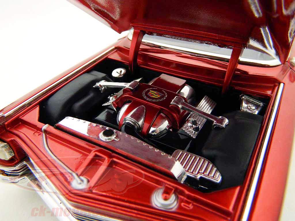Cadilla 1963 red silver Tuning Version 1:18 Jada Toys