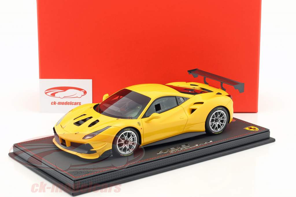 Ferrari 488 Challenge 建造年份 2016 modena 黄 1:18 BBR