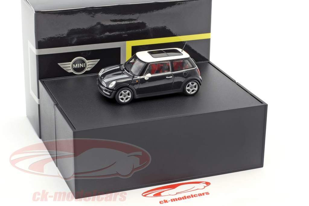 Mini Cooper noir / blanc 1:43 Minichamps