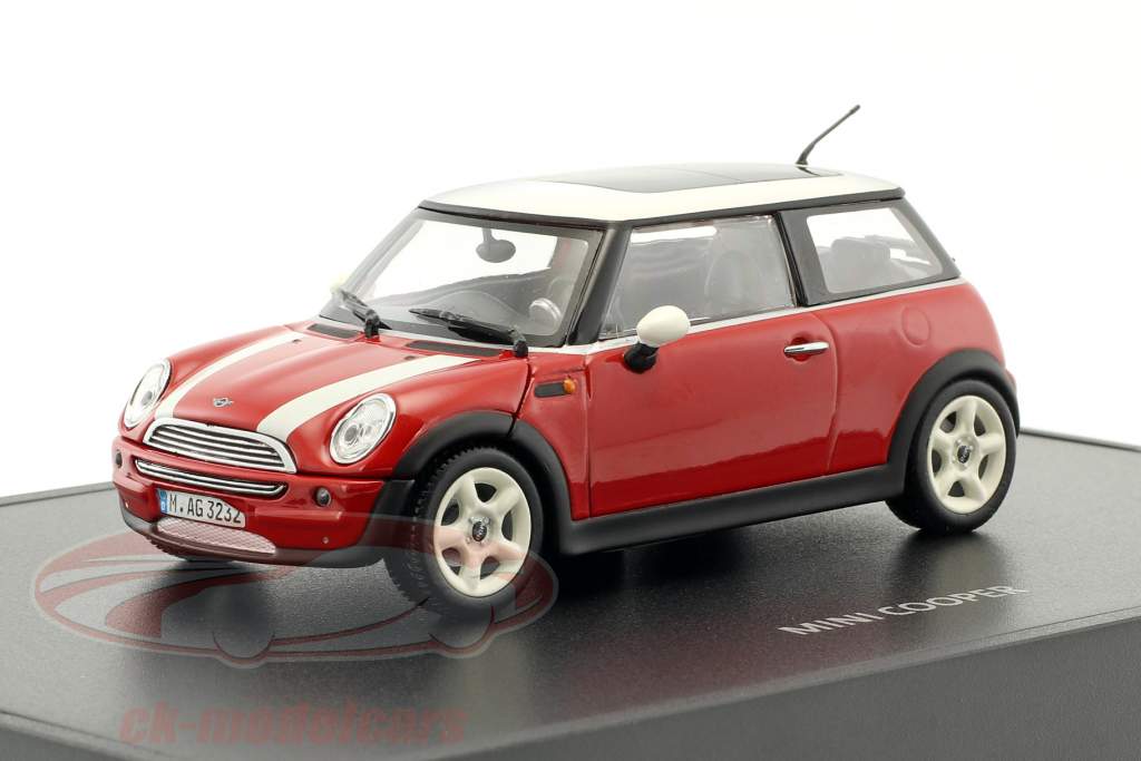 Mini Cooper rouge / blanc 1:43 Minichamps